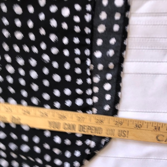 Sleeveless Black and White Polka Dot Top - Picture 9 of 9